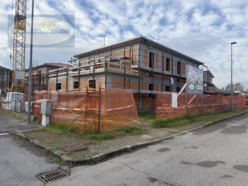 Immagine 25 di Villetta a schiera in vendita  in VIA TERRANOVA a Argenta