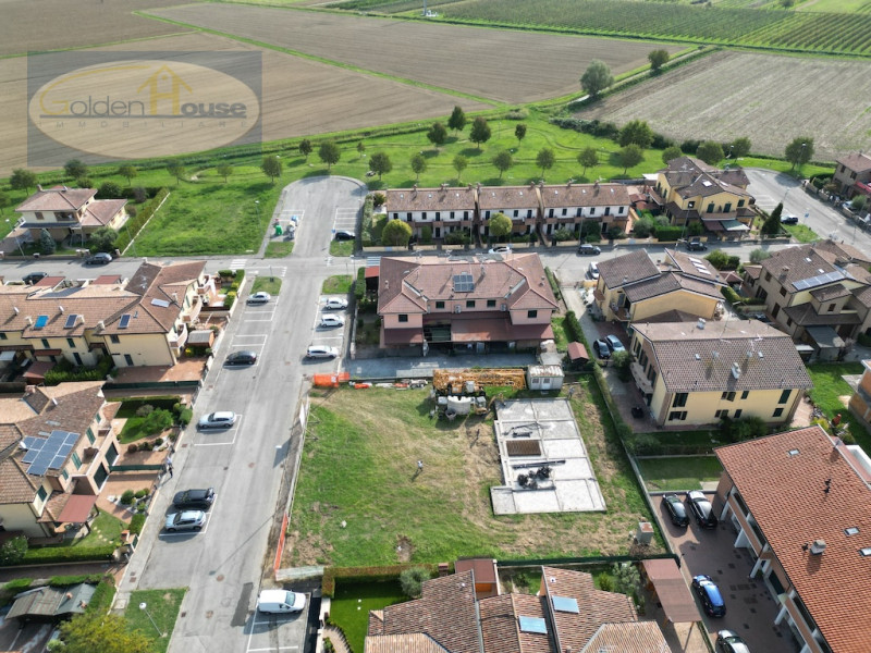 Immagine 49 di Villetta a schiera in vendita  in VIA TERRANOVA a Argenta