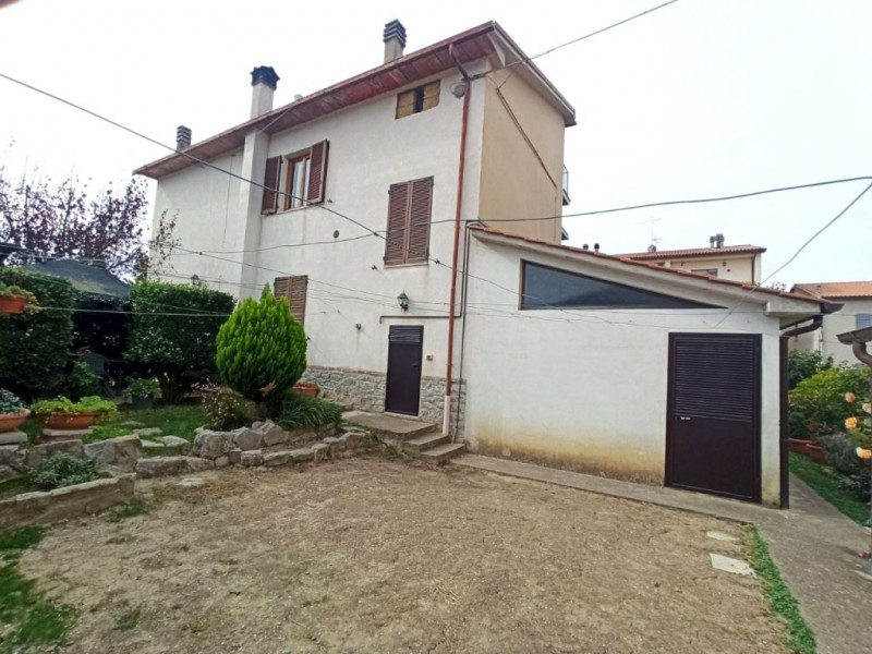 Immagine 30 di Casa indipendente in vendita  in località Maranzano a Città Della Pieve