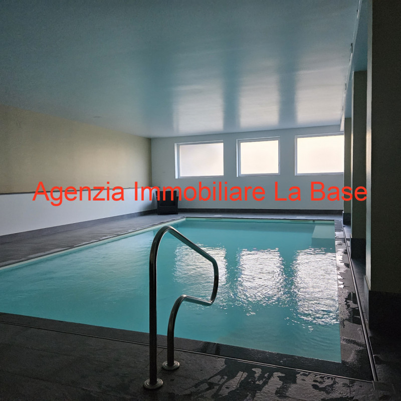 Immagine 13 di Hotel in vendita  in Via Cavour a Laces .Latsch.