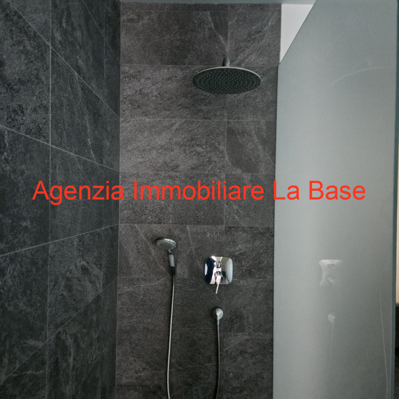 Immagine 16 di Hotel in vendita  in Via Cavour a Laces .Latsch.