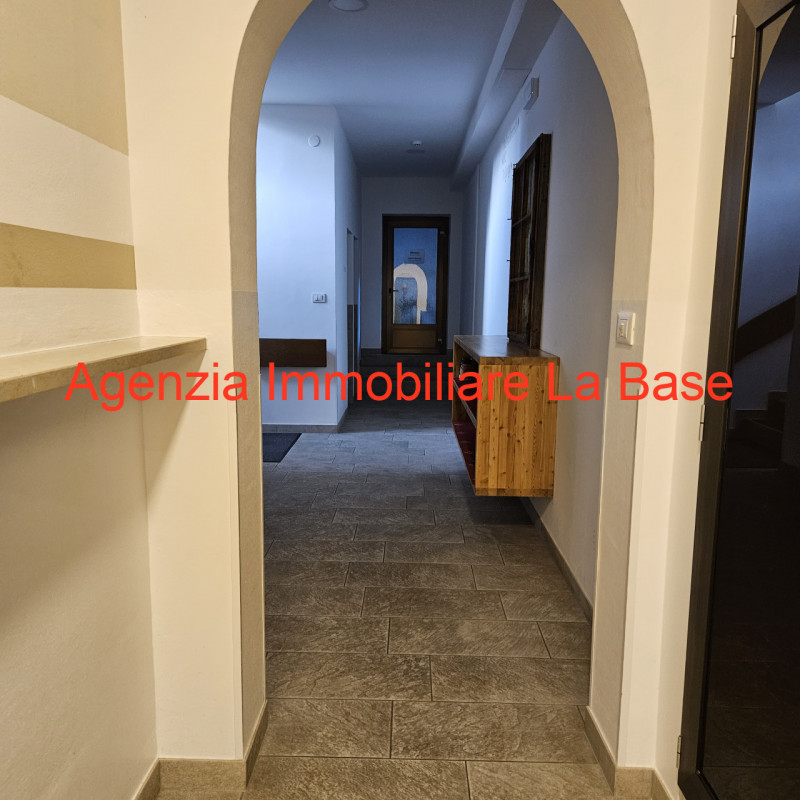 Immagine 19 di Hotel in vendita  in Via Cavour a Laces .Latsch.