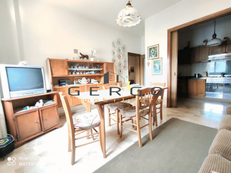 Immagine 7 di Casa indipendente in vendita  in VIA SAN FLORIANO a Vittorio Veneto