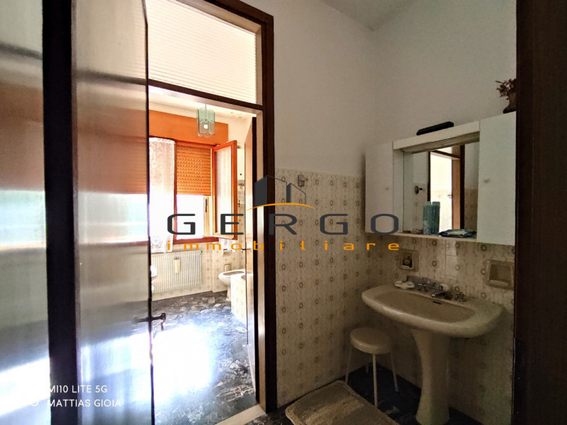 Immagine 16 di Casa indipendente in vendita  in VIA SAN FLORIANO a Vittorio Veneto