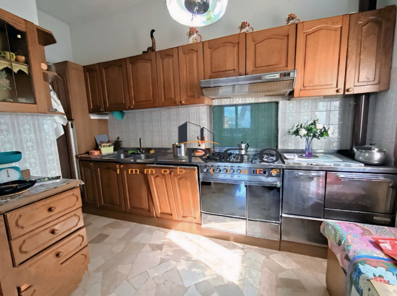 Immagine 22 di Casa indipendente in vendita  in VIA SAN FLORIANO a Vittorio Veneto