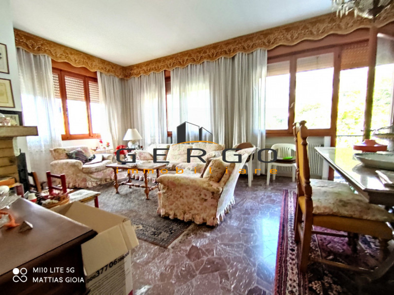 Immagine 41 di Casa indipendente in vendita  in VIA SAN FLORIANO a Vittorio Veneto