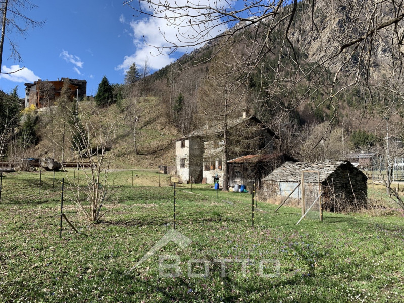 Immagine 6 di Casa indipendente in vendita  in via circonvallazione 16 a Alagna Valsesia