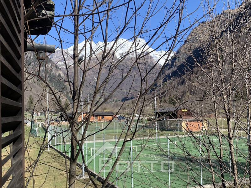 Immagine 10 di Casa indipendente in vendita  in via circonvallazione 16 a Alagna Valsesia