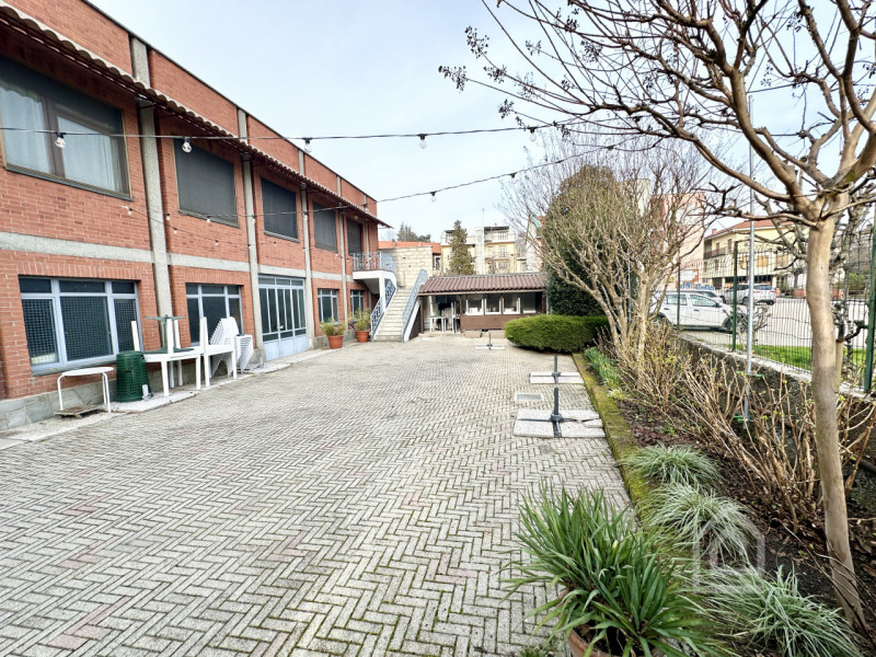 Immagine 6 di Attività commerciale in vendita  in Via Roma 1 a Berzano Di San Pietro