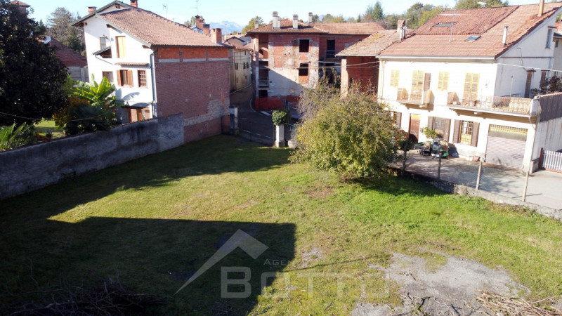 Immagine 7 di Casa indipendente in vendita  in Via San Rocco 10 a Cavallirio