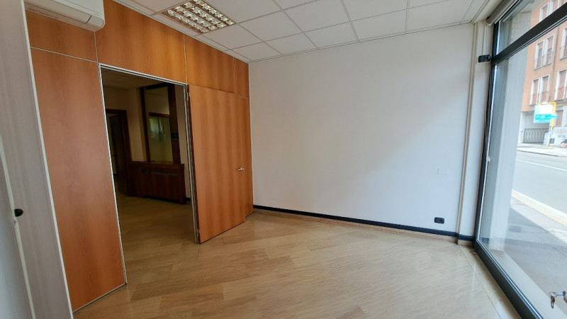 Immagine 3 di Ufficio in affitto  in Viale Trieste a Vicenza