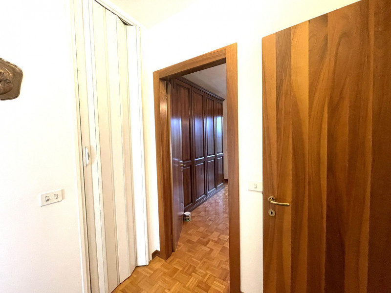 Immagine 12 di Casa bifamiliare in vendita  a Castelfranco Veneto