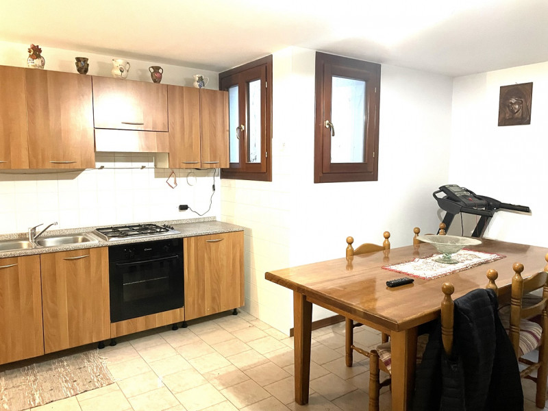 Immagine 19 di Casa bifamiliare in vendita  a Castelfranco Veneto