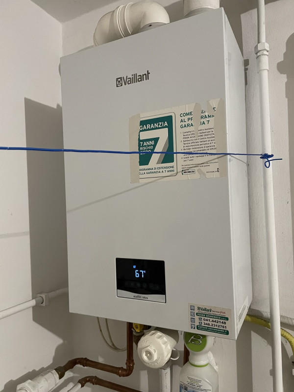 Immagine 23 di Casa bifamiliare in vendita  a Castelfranco Veneto