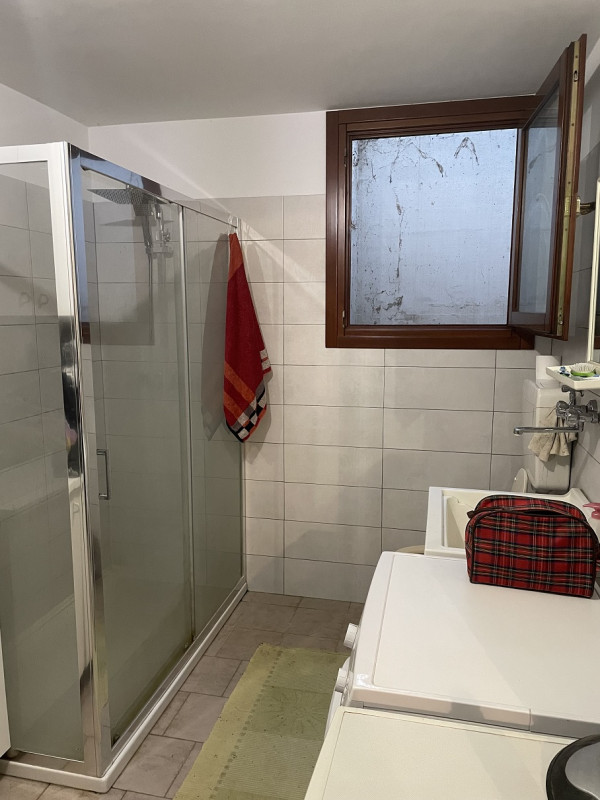 Immagine 24 di Casa bifamiliare in vendita  a Castelfranco Veneto