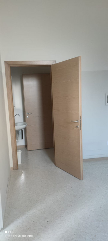 Immagine 2 di Negozio in vendita  in Borgo Montegrappa a Castelfranco Veneto