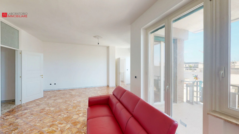 Immagine 4 di Appartamento in vendita  in Via Salvatore Grande a Lecce