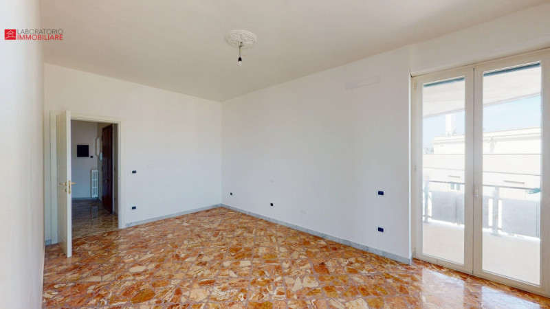 Immagine 12 di Appartamento in vendita  in Via Salvatore Grande a Lecce