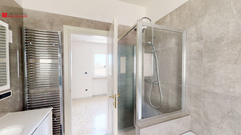 Immagine 27 di Appartamento in vendita  in Via Salvatore Grande a Lecce