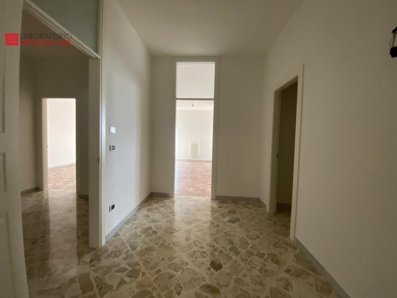 Immagine 40 di Appartamento in vendita  in Via Salvatore Grande a Lecce