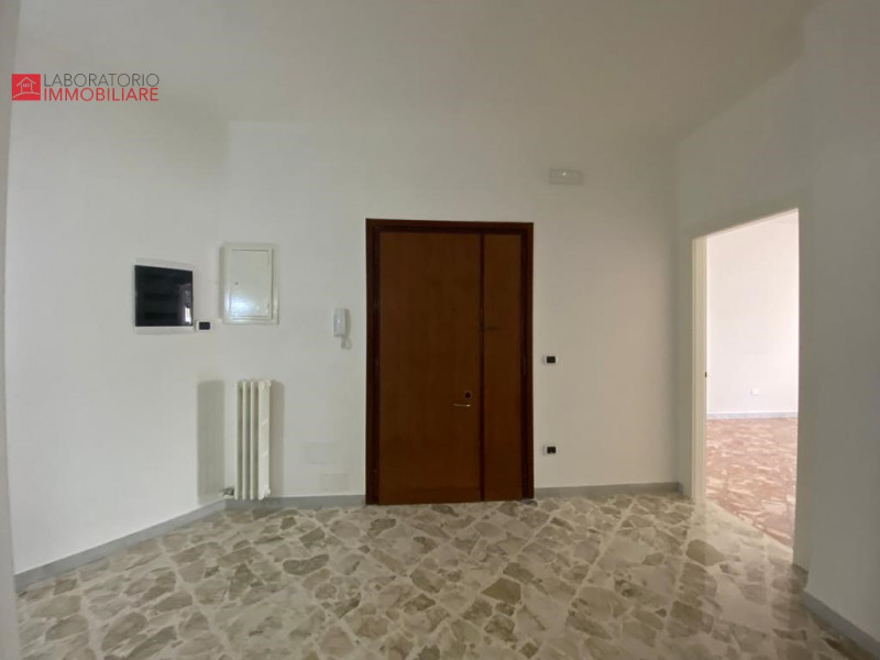 Immagine 41 di Appartamento in vendita  in Via Salvatore Grande a Lecce