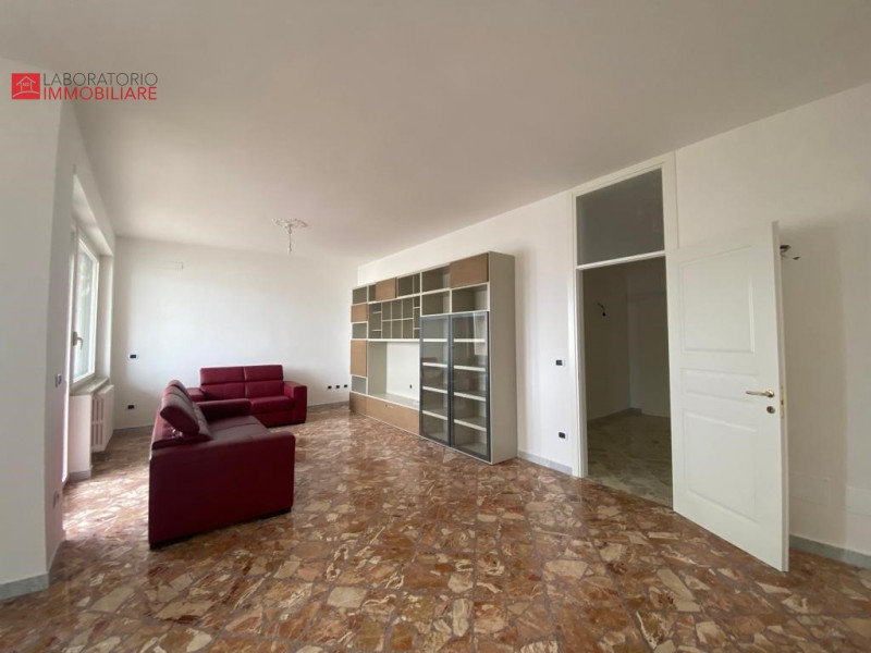 Immagine 42 di Appartamento in vendita  in Via Salvatore Grande a Lecce