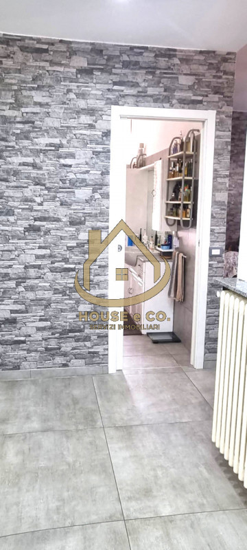 Immagine 2 di Casa bifamiliare in vendita  in VIA SAN GIOVANNI a Vigevano