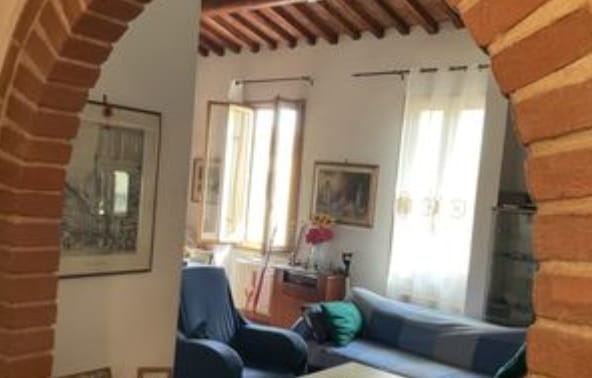 Immagine 9 di Appartamento in vendita  in VIA LARGO SPONTINI a Firenze