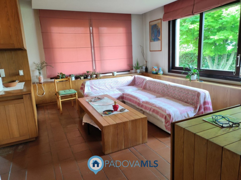 Immagine 12 di Villa in vendita  in Via Manzoni a Albignasego