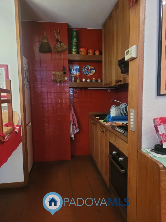 Immagine 14 di Villa in vendita  in Via Manzoni a Albignasego