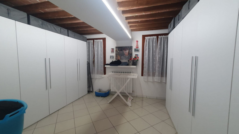 Immagine 6 di Casa indipendente in vendita  in VIA CHIESA SUD a Novi Di Modena