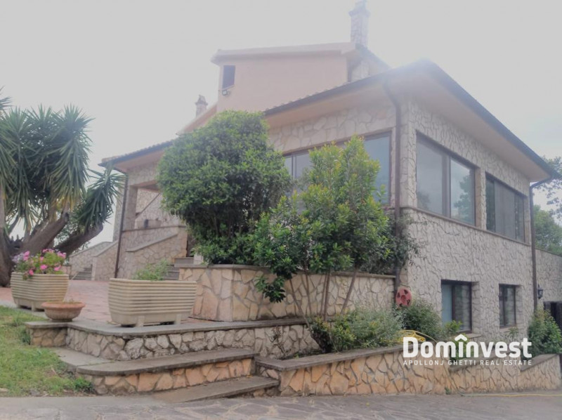 Immagine 8 di Villa in vendita  in Strada Poggio pelato a Capalbio