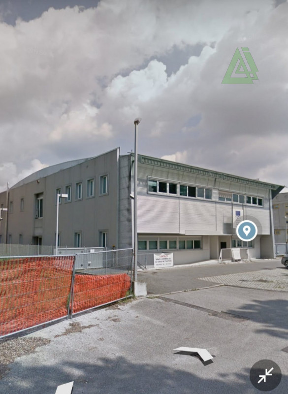 Immagine 10 di Ufficio in affitto  a Vedelago