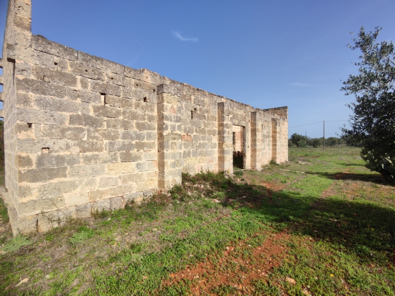 Immagine 2 di Villa in vendita  in via vecchia gallipoli 2 a Sannicola