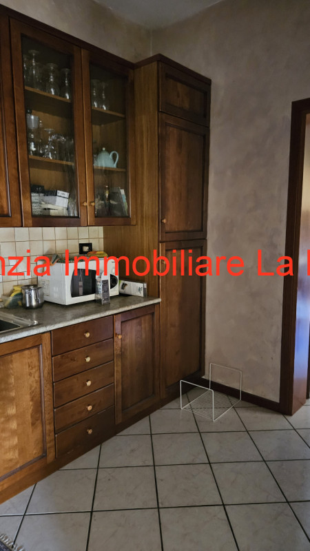 Immagine 15 di Casa indipendente in vendita  in Via Cavour a Este