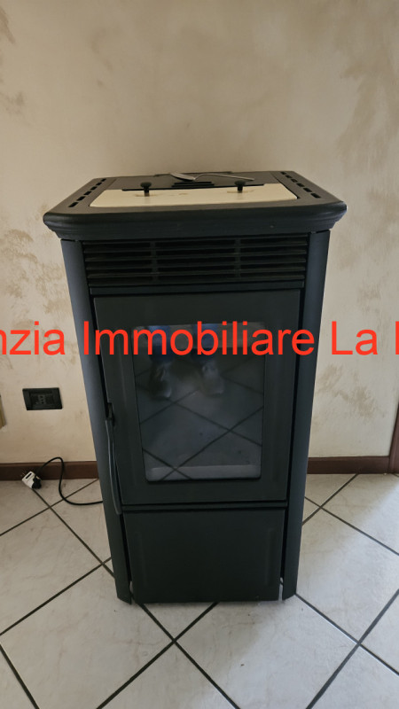 Immagine 19 di Casa indipendente in vendita  in Via Cavour a Este