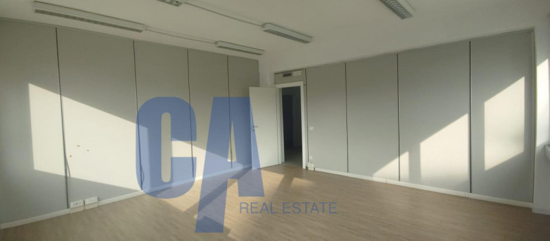 Immagine 16 di Ufficio in affitto  in VIA TONALE a Milano