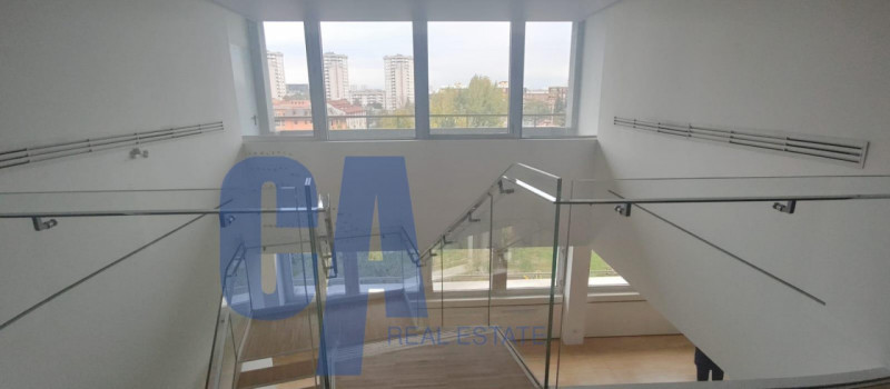 Immagine 9 di Ufficio in affitto  in VIA TONALE a Milano