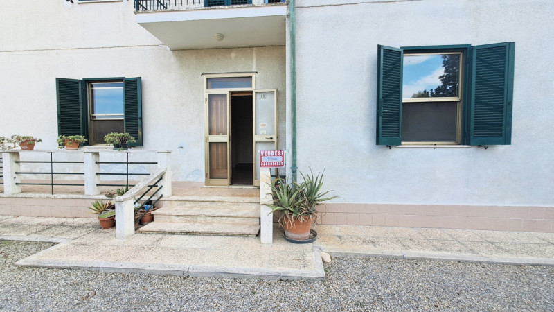 Immagine 1 di Appartamento in vendita  in Via firenze a Castiglione Del Lago