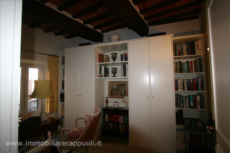 Immagine 9 di Appartamento in vendita  a Sinalunga