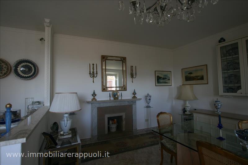 Immagine 10 di Appartamento in vendita  a Sinalunga