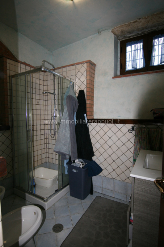 Immagine 7 di Rustico / casale in vendita  a Foiano Della Chiana