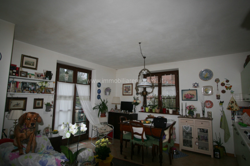 Immagine 2 di Appartamento in vendita  a Torrita Di Siena