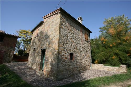 Immagine 3 di Casa indipendente in vendita  a Trequanda