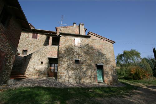 Immagine 4 di Casa indipendente in vendita  a Trequanda