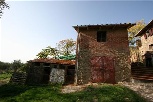 Immagine 5 di Casa indipendente in vendita  a Trequanda