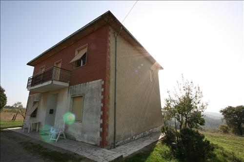 Immagine 12 di Casa indipendente in vendita  a Trequanda