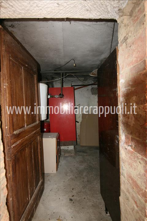 Immagine 15 di Casa indipendente in vendita  a Trequanda