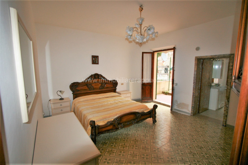 Immagine 4 di Appartamento in vendita  a Sinalunga