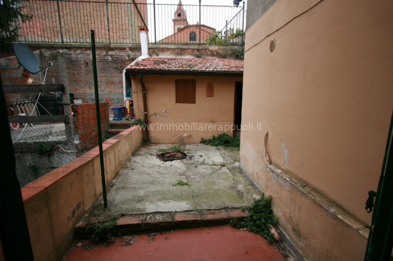 Immagine 5 di Appartamento in vendita  a Sinalunga